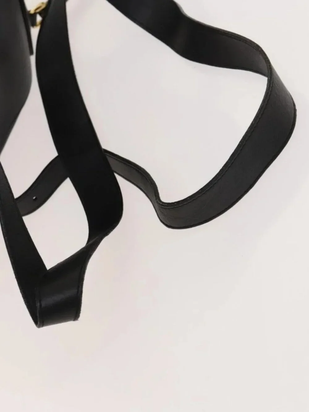 GUCCI Bamboo Backpack Leather Black Gold - Picture 10 of 16